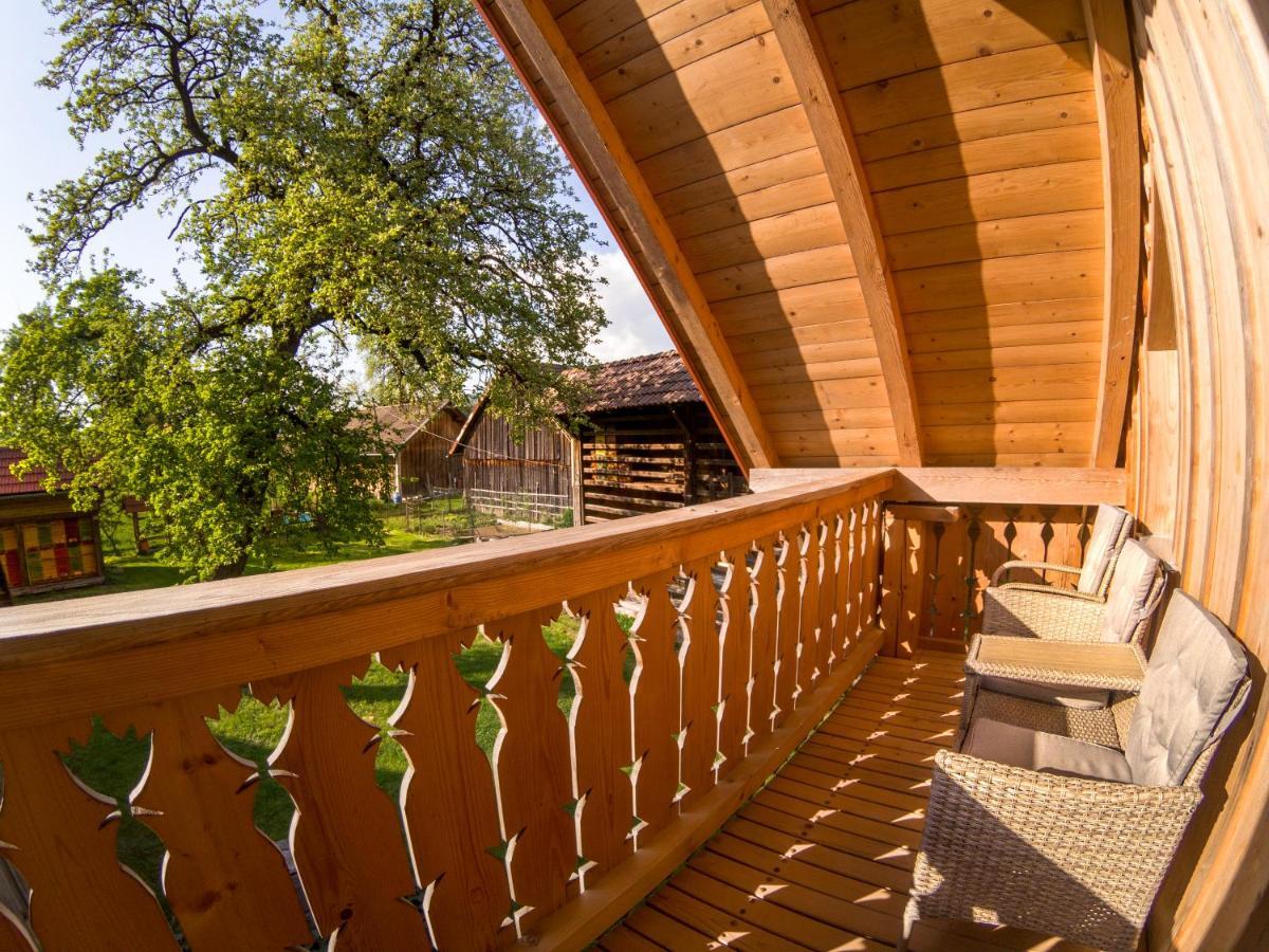 Beekeeping Kojek Apartment Ribnica ภายนอก รูปภาพ